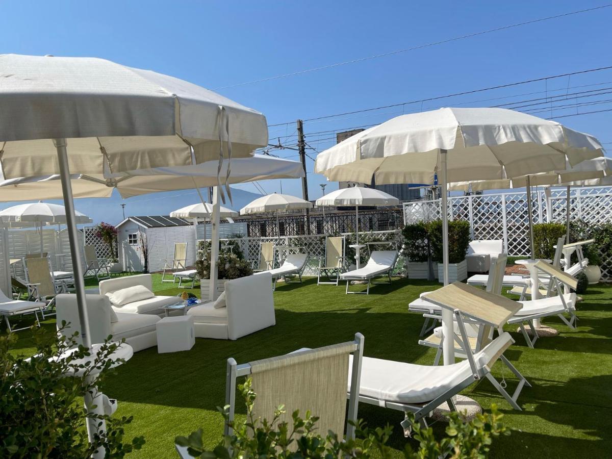 Tribus Boutique Hotel Torre Annunziata Exteriör bild